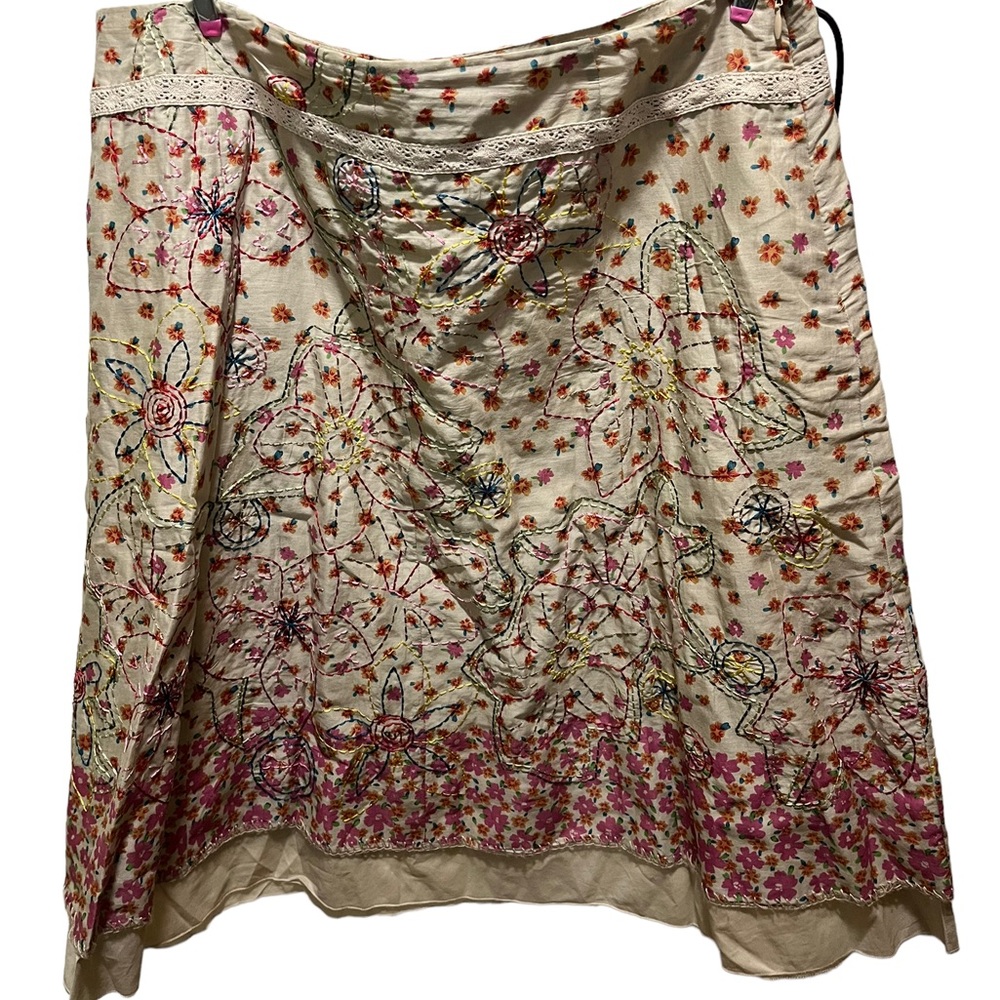 Tribal Size 12 Embroidered Skirt